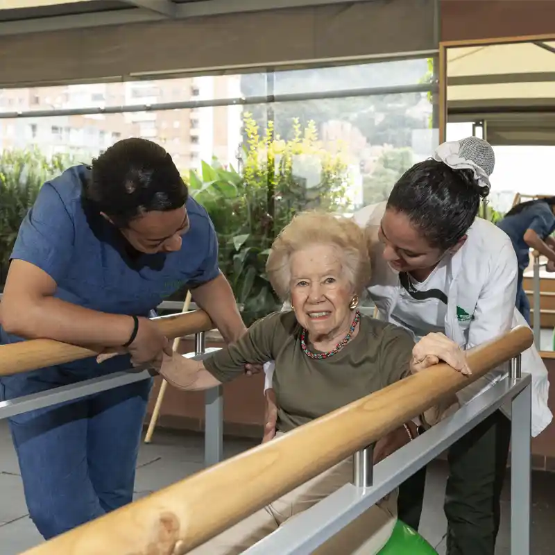 Entorno Vivienda Asistida Mes de Adulto Mayor